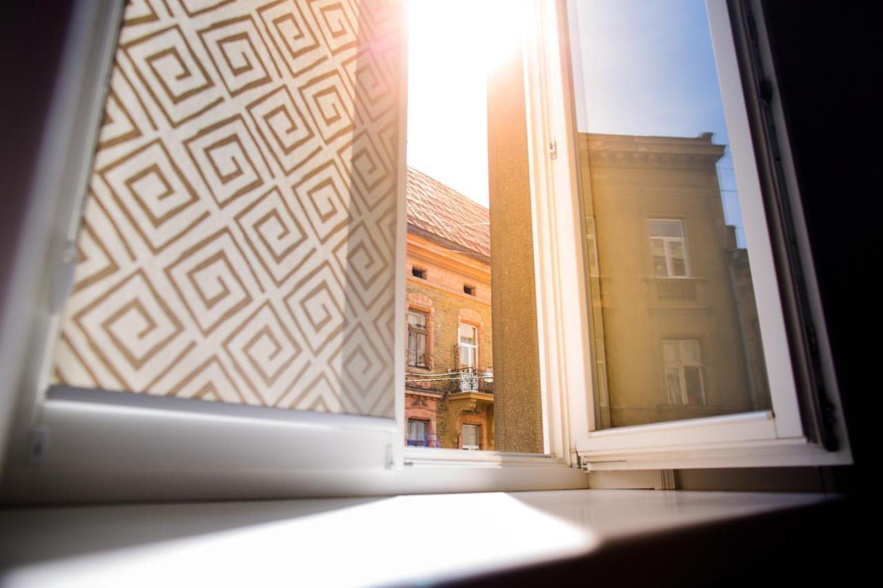 Art Deco Central Rooms Lviv Room photo